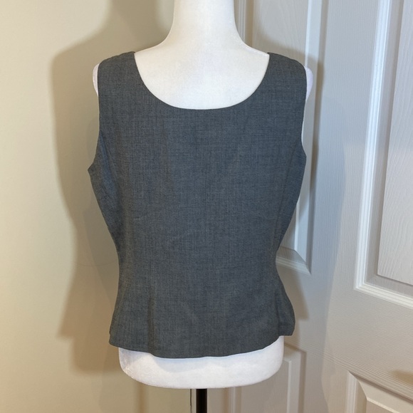 TAHARI | Size 12 | grey top - Picture 4 of 10